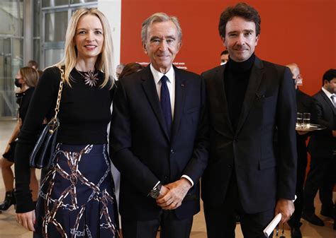 bernard arnault owner of.